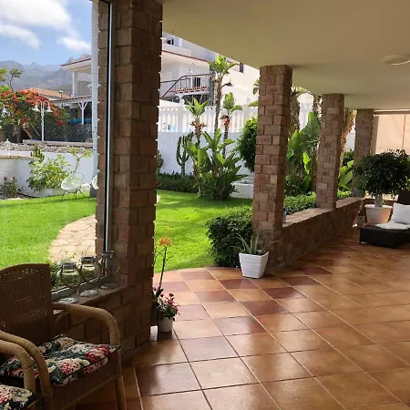 Marianna Con Piscina Climatizada Y Barbacoa * 아데제