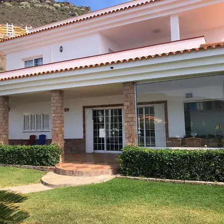 Marianna Con Piscina Climatizada Y Barbacoa Адехе