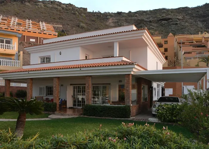 Marianna Con Piscina Climatizada Y Barbacoa Адехе