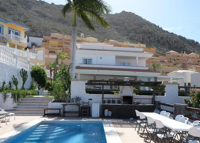 Marianna Con Piscina Climatizada Y Barbacoa 阿德耶