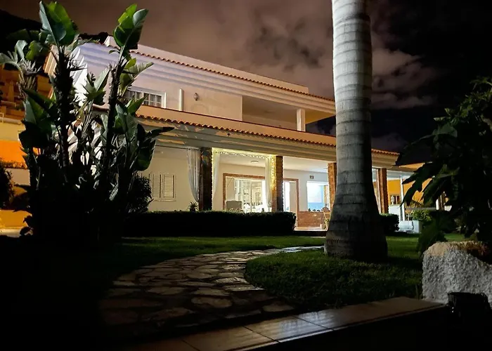 Marianna Con Piscina Climatizada Y Barbacoa