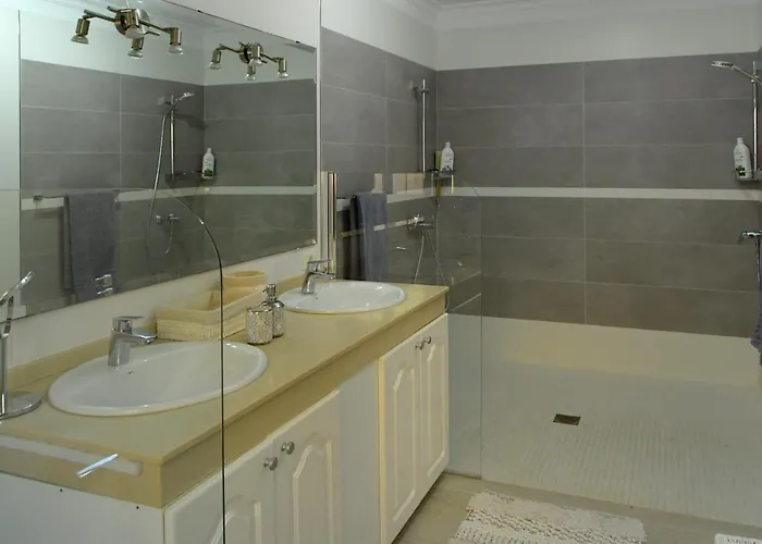 Marianna Con Piscina Climatizada Y Barbacoa ヴィラ